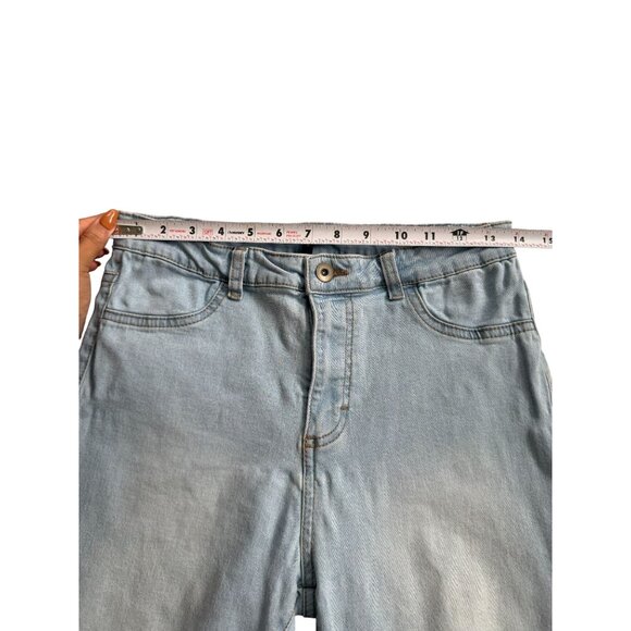 CALZEDONIA Distressed Lace Patch Light Wash Jeans Size Medium - Picture 5 of 9